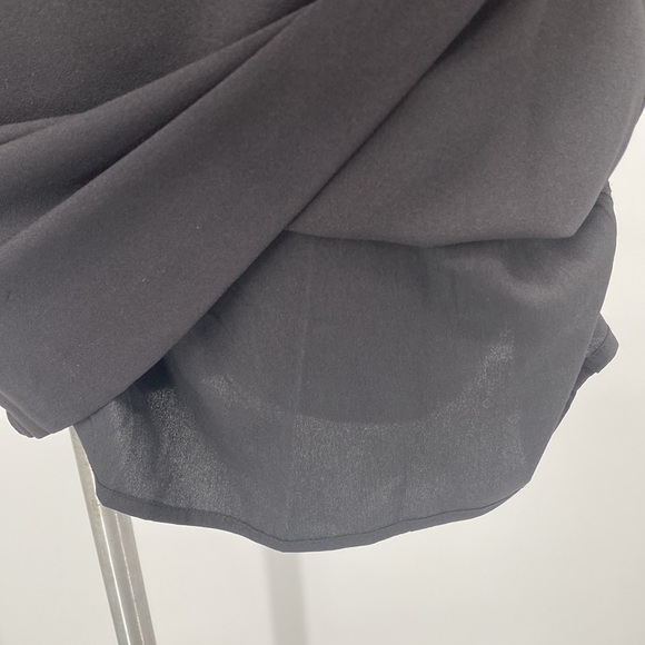 Strut & Bolt NWT Off The Shoulder Black Dress Chain Faux Pearl Large - Picture 12 of 16